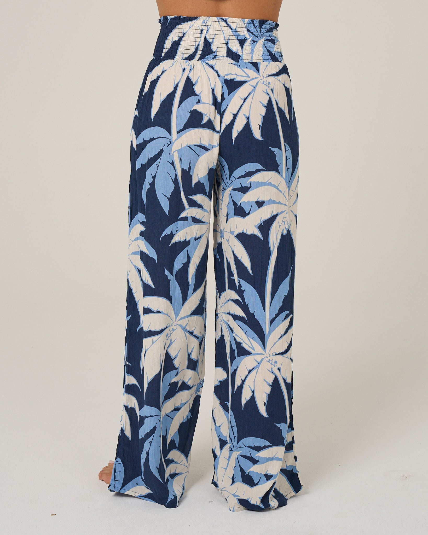 Palms Up Pant