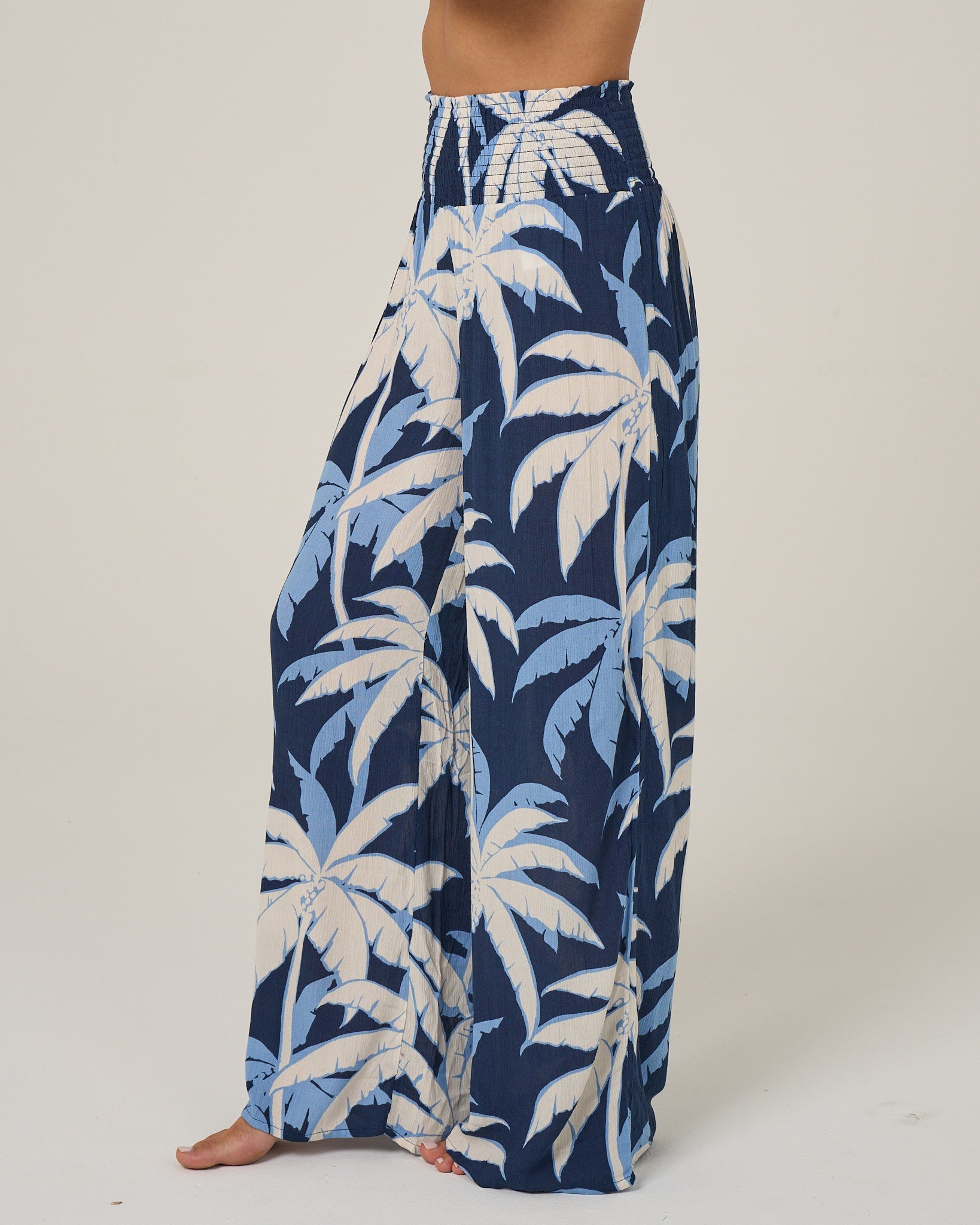 Palms Up Pant