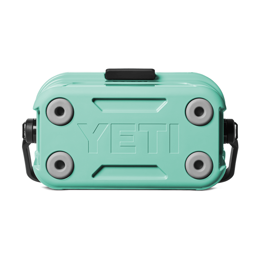 Roadie® 8 Hard Cooler